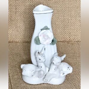 Vintage Speckled Deer Floral Ribbed Bud Vase White Woodland Cottage Granny Core